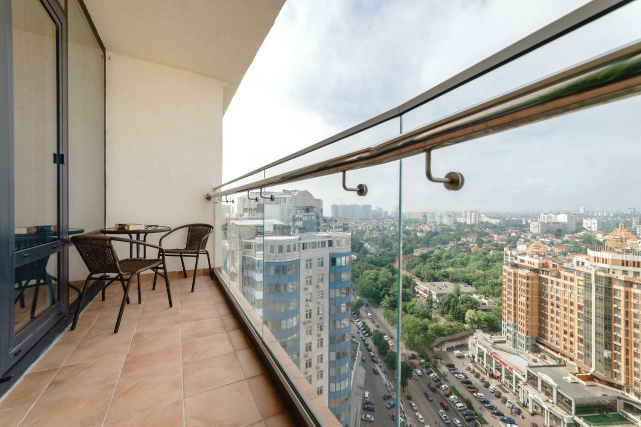 Arcadia Stylish Apartment Big Terrace! Odessa Luaran gambar