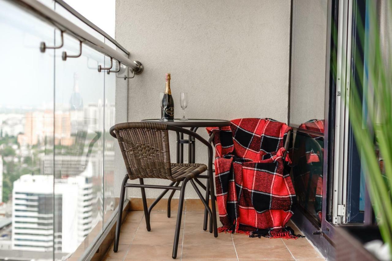 Arcadia Stylish Apartment Big Terrace! Odessa Luaran gambar